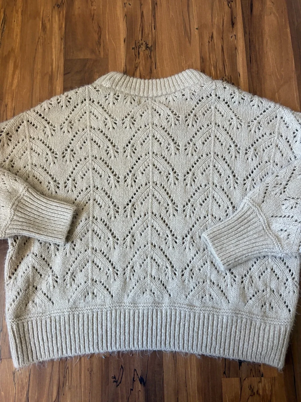 Old Navy Pointelle Knit Cream Long Sleeve Soft Chunky Sweater - Size L